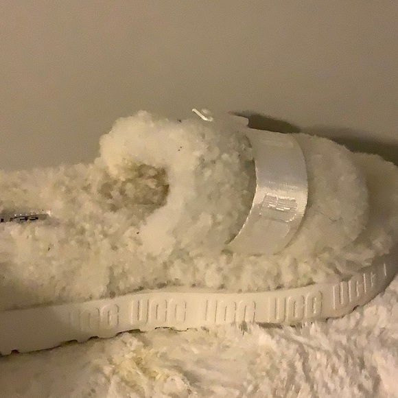 ugg’s - Picture 2 of 3